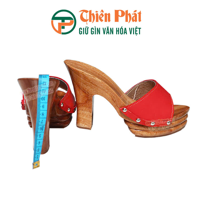 guốc gỗ cao 12cm mũi chạm tầng xếp chồng lên nhau